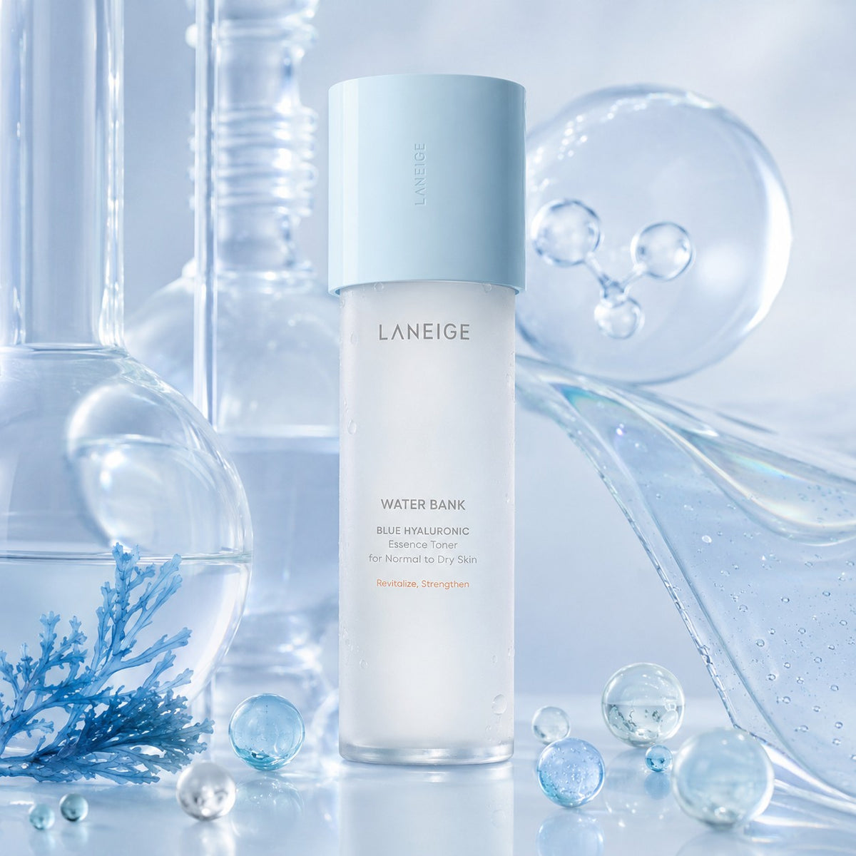 LANEIGE — Tónico esencia Water Bank con ácido hialurónico azul para piel normal a seca · 160 ml