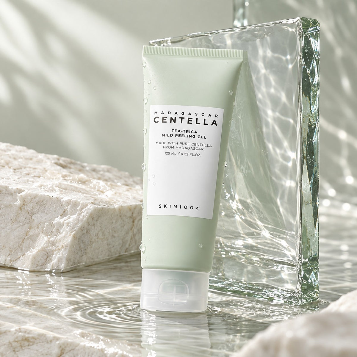 SKIN1004 — Gel exfoliante suave Tea-Trica con centella de Madagascar · 125 ml